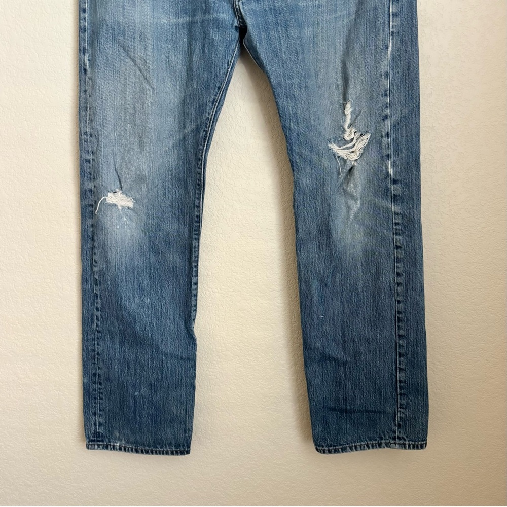 Levi’s 501 Original Button Fly 33x34 Distressed Light Wash Straight Jeans - Picture 3 of 10